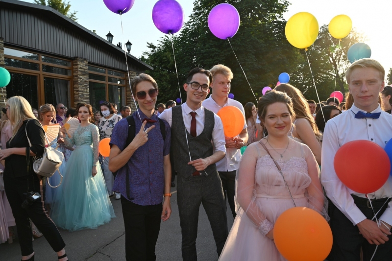 25.06. 2021 Выпускной вечер 2021_076-Bi4GycXiYr0