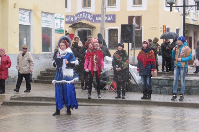 IMG_2127_выступление в районе памятника Жукову